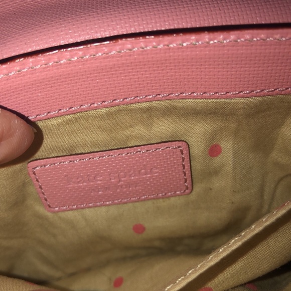 Kate Spade wristlet - Picture 7 of 9